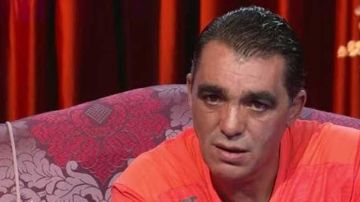 عندما يتألم صانع البهجة ... محمد الجلاصي .. ضحية الجحود والتهميش الاجتماعي عندما يتألم صانع البهجة ... محمد الجلاصي .. ضحية الجحود والتهميش الاجتماعي