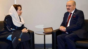 وزير الخارجية يلتقي الأمينة العامة للمنظمة الدولية للتعاون الرقمي وزير الخارجية يلتقي الأمينة العامة للمنظمة الدولية للتعاون الرقمي