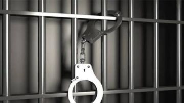 بينهم مدرب وطني وزوجته.. بطاقات ايداع ضد 8 عناصر من شبكة دولية لترويج المخدرات بينهم مدرب وطني وزوجته.. بطاقات ايداع ضد 8 عناصر من شبكة دولية لترويج المخدرات