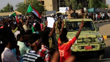 الخماسية الدولية ...لا حلول عسكرية لأزمة السودان الخماسية الدولية ...لا حلول عسكرية لأزمة السودان