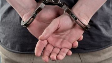 بينهم امرأة وابنتها.. تفكيك شبكة لتزييف العملة وايقاف 8 اشخاص بينهم امرأة وابنتها.. تفكيك شبكة لتزييف العملة وايقاف 8 اشخاص