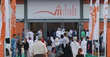 بينك وبين الكتاب.. الشارقة الدولي للكتاب يضيء جسور الثقافة في دورته 44