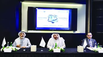 130 متحدثا من المسؤولين وقادة الفكر والأعمال في قمة المعرفة بدبي