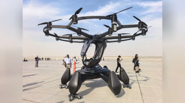 LIFT تستعرض مركبتها الكهربائية الطائرة في دبي LIFT تستعرض مركبتها الكهربائية الطائرة في دبي