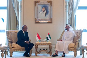 سيف بن زايد يلتقي وزراء داخلية على هامش اجتماع التحالف الأمني الدولي في أبوظبي سيف بن زايد يلتقي وزراء داخلية على هامش اجتماع التحالف الأمني الدولي في أبوظبي