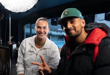 معركة بين الجنسين!.. النجمة سابالينكا والمشاكس كيريوس في تحد مثير بدبي (فيديو)