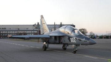 روستيخ تطلق طائرة ياك-130 إم وطائرة أنسات-إم المستبدلة للواردات في معرض دبي للطيران 2025