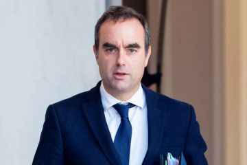 الحكومة الفرنسية تروج للاستثمار مع تزايد المخاوف الضريبية