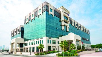 4 ملايين درهم تعويضا لشاب أصيب بشلل نتيجة حادث في العمل