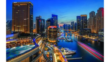 دبي تستعرض في لندن مقوماتها وعروضها السياحية دبي تستعرض في لندن مقوماتها وعروضها السياحية