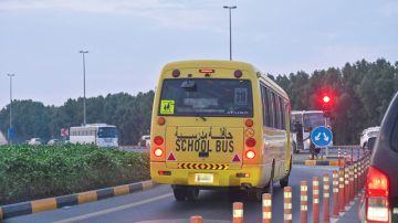 ذوو طلبة: تقديم موعد صلاة الجمعة يربك روتين الخروج من المدارس واللحاق بـ المساجد ذوو طلبة: تقديم موعد صلاة الجمعة يربك روتين الخروج من المدارس واللحاق بـ المساجد