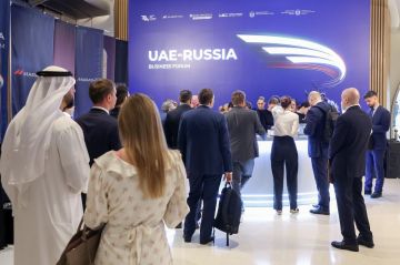 رئيس بتروأويل: منتدى الأعمال الروسي الإماراتي انطلاقة نحو تعزيز الشراكة الاقتصادية والتكنولوجية رئيس بتروأويل: منتدى الأعمال الروسي الإماراتي انطلاقة نحو تعزيز الشراكة الاقتصادية والتكنولوجية