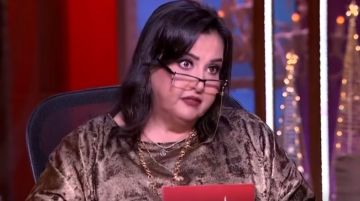 توقعت اختفاء ترامب في 2026 .. عرافة مصرية لعمرو أديب: انت معمولك سحر