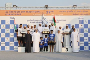 «زلزال» بطلاً لشوط الفئة المحلية في كأس آل مكتوم للتجديف