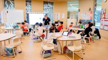 تقديم موعد انصراف طلبة المدارس الخاصة في دبي إلى 11:30 صباحا من 9 يناير المقبل