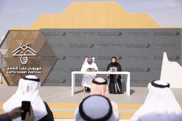 تعاون بين بلدية دبي ومجلس تجار حتا لدعم مشروع البصمة الوطنية للعسل الإماراتي