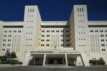 سوريا تعلن دعمها للحكومة الشرعية في اليمن وجهود ومواقف السعودية والإمارات