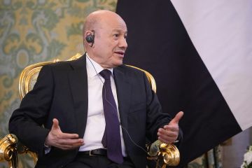 اليمن.. العليمي يعلق على استجابة السعودية لحماية المدنيين من تصرفات المجلس الانتقالي في حضرموت