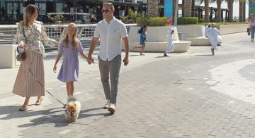 البلديات والنقل في أبوظبي تتيح للمنشآت السياحية استقبال حيوانات الرفقة 