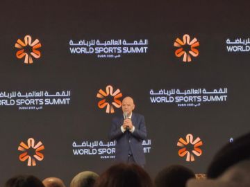 إنفانتينو يعلن رسميا: دبي تستضيف جوائز الأفضل في كرة القدم العام المقبل