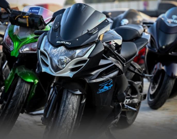 شرطة الشارقة تضبط 73 مركبة و25 دراجة نارية ارتكبت مخالفات متعددة شرطة الشارقة تضبط 73 مركبة و25 دراجة نارية ارتكبت مخالفات متعددة