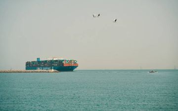 موانئ : إضافة خدمة شحن جديدة تربط السعودية بـ3 دول خليجية موانئ : إضافة خدمة شحن جديدة تربط السعودية بـ3 دول خليجية