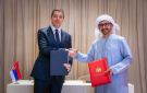 عبدالله بن زايد يستقبل وزير الخارجية الصربي ويوقعان مذكرة تفاهم بشأن المشاورات السياسية بين البلدين