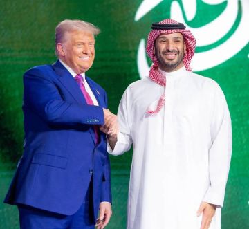 حصيلة زيارة ترامب.. أبرز الصفقات الموقعة مع السعودية وقطر والإمارات