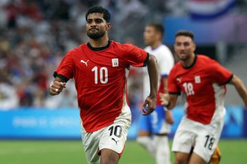 ناد إماراتي يعزز صفوفه بالمصري إبراهيم عادل.. ما مدة العقد بينهما؟