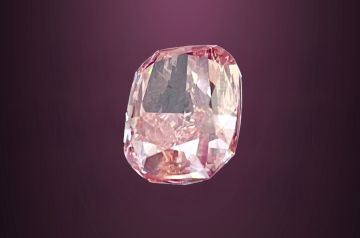 شرطة دبي تفشل مخططا احترافيا لسرقة ماسة وردية نادرة