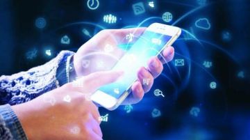 إنفوجرافيك.. سيطرة عربية على قائمة أسرع دول العالم في الإنترنت للهواتف المحمولة إنفوجرافيك.. سيطرة عربية على قائمة أسرع دول العالم في الإنترنت للهواتف المحمولة