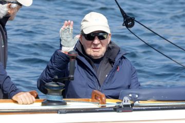 صحيفة موندو تكشف عن خطط ملك إسبانيا خوان كارلوس في حال وفاته بالخارج صحيفة موندو تكشف عن خطط ملك إسبانيا خوان كارلوس في حال وفاته بالخارج