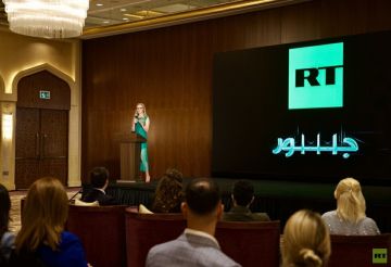 عرض برنامج قناة RT العربية جسور: روسيا العالم العربي في دبي عرض برنامج قناة RT العربية جسور: روسيا العالم العربي في دبي