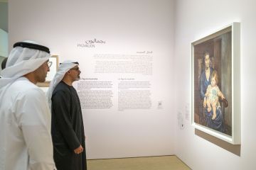 خالد بن محمد بن زايد يزور المعارض الفنية الموسمية في متحف اللوفر أبوظبي خالد بن محمد بن زايد يزور المعارض الفنية الموسمية في متحف اللوفر أبوظبي