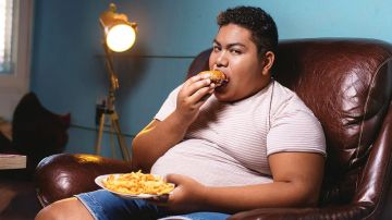 14 مرضا أبرزها السمنة والاكتئاب تهدد الأجيال الجديدة بسبب الخمول المعيشي 