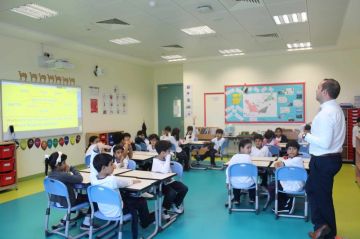 الغياب يحتسب بالأوزان للطلبة من الرابع حتى الثاني عشر في المدارس الحكومية