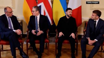 التقى وفود الدول الـ3.. أول تعليق لمحمد بن زايد على محادثات الأزمة الأوكرانية في الإمارات