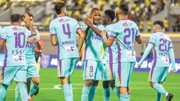 لابا يلمح لمغادرة العين: أرغب في الرحيل ورأسي مرفوع