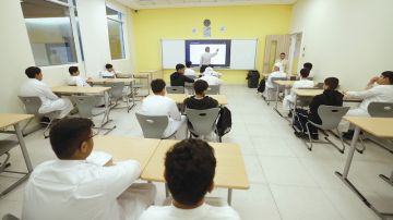  49 من المعلمين يعانون إرهاق معالجة أعباء العمل