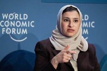 سارة الأميري: تمكين الطلبة من أدوات الذكاء الاصطناعي ضمانة لتطورهم الوظيفي في المستقبل