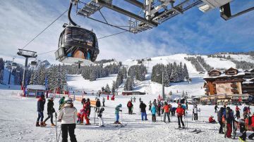 كورشوفيل و سانت موريتز و دولوميت أبرز وجهات التزلج لدى المواطنين كورشوفيل و سانت موريتز و دولوميت أبرز وجهات التزلج لدى المواطنين