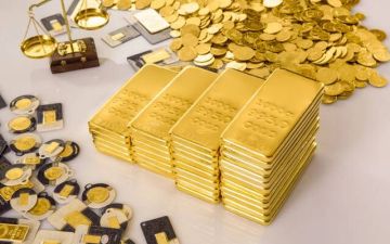 أسعار الذهب تقفز لتتجاوز مستوى 4700 دولار للمرة الأولى أسعار الذهب تقفز لتتجاوز مستوى 4700 دولار للمرة الأولى