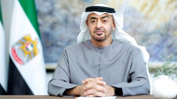 رئيس الدولة يدعو الرئيس اللبناني إلى المشاركة في أسبوع أبوظبي للاستدامة 2027 رئيس الدولة يدعو الرئيس اللبناني إلى المشاركة في أسبوع أبوظبي للاستدامة 2027