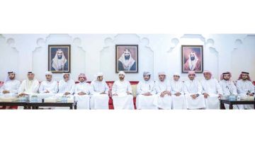 حمدان بن محمد يقدم واجب العزاء في محمد حمد بن قطامي العامري حمدان بن محمد يقدم واجب العزاء في محمد حمد بن قطامي العامري