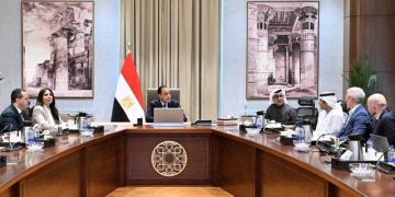 رئيس الوزراء المصري يتابع مستجدات تنفيذ مشروعات مدينة رأس الحكمة رئيس الوزراء المصري يتابع مستجدات تنفيذ مشروعات مدينة رأس الحكمة