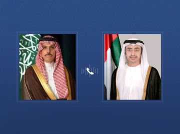 عبدالله بن زايد ووزير الخارجية السعودي يبحثان هاتفيا الجهود المبذولة للحفاظ على أمن واستقرار المنطقة عبدالله بن زايد ووزير الخارجية السعودي يبحثان هاتفيا الجهود المبذولة للحفاظ على أمن واستقرار المنطقة