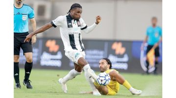 نصف أندية الدوري في سباق الصدارة.. والبدلاء والإصابات يغيران الحسابات نصف أندية الدوري في سباق الصدارة.. والبدلاء والإصابات يغيران الحسابات