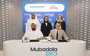 مبادلة بايو و ليلي توقعان اتفاقية لتوطين خدمات تعبئة وتغليف الأدوية في أبوظبي مبادلة بايو و ليلي توقعان اتفاقية لتوطين خدمات تعبئة وتغليف الأدوية في أبوظبي