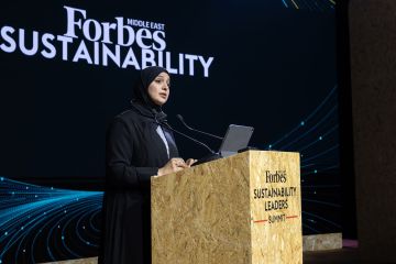 آمنة الضحاك تفتتح قمة فوربس الشرق الأوسط لقادة الاستدامة في أبوظبي آمنة الضحاك تفتتح قمة فوربس الشرق الأوسط لقادة الاستدامة في أبوظبي