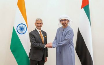 الإمارات والهند تبحثان تعزيز الشراكة الاقتصادية الشاملة الإمارات والهند تبحثان تعزيز الشراكة الاقتصادية الشاملة